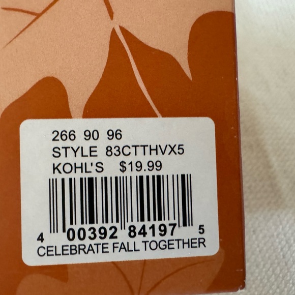 New/Open Box Hand Painted Turkey Salt & Pepper Shaker - Thanksgiving, Holidays - Picture 4 of 15